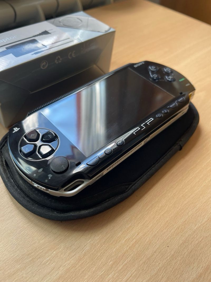 PSP Negra 32GB + Funda + Cargador afbeelding 7