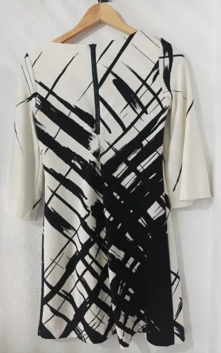 Vestido crema y negro estampado