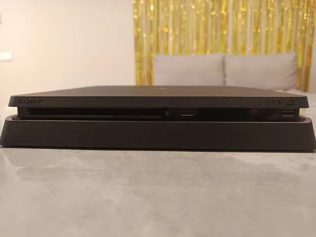 PS4 Slim 500GB + 3 Mandos + Cables afbeelding 8