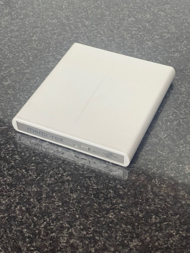 Grabador DVD Externo Memorex Slim USB LightScribe afbeelding 2