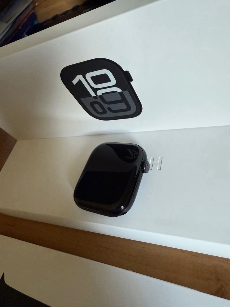 Apple Watch Series 10 LTE+GPS 46mm afbeelding 2