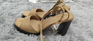 Sandalias Bershka Beige Talla 41