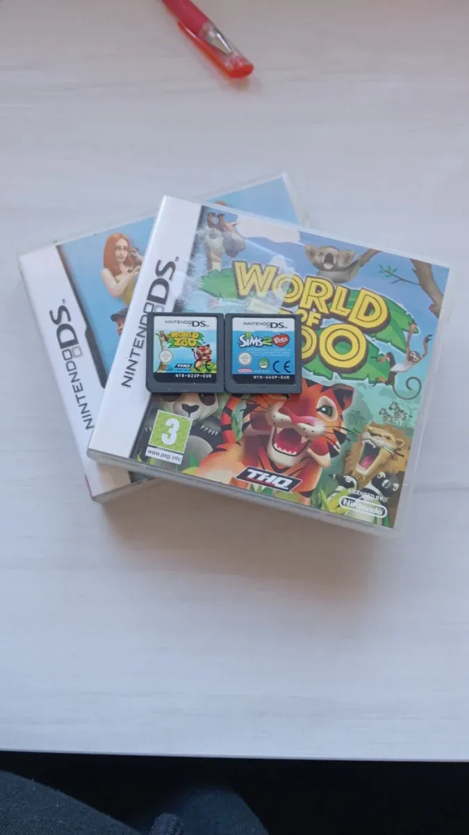 Pack 2 Juegos Nintendo DS: World of Zoo y Sims 2