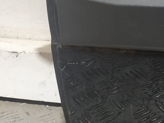 PUERTA TRASERA IZQUIERDA CHRYSLER JEEP CHEROKEE (