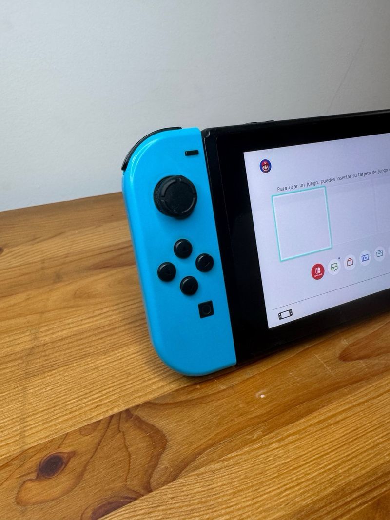 Nintendo Switch Azul y Rojo afbeelding 4