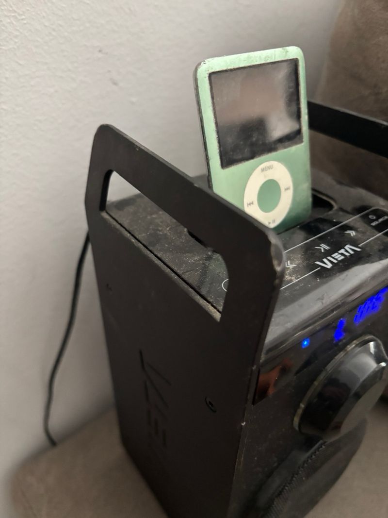 Altavoz Vieta para iPod (Negro/Verde) afbeelding 2