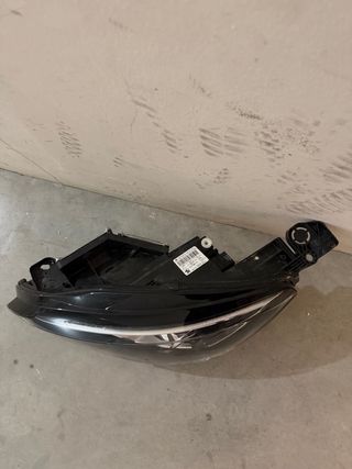 Foco Full LED Peugeot 308