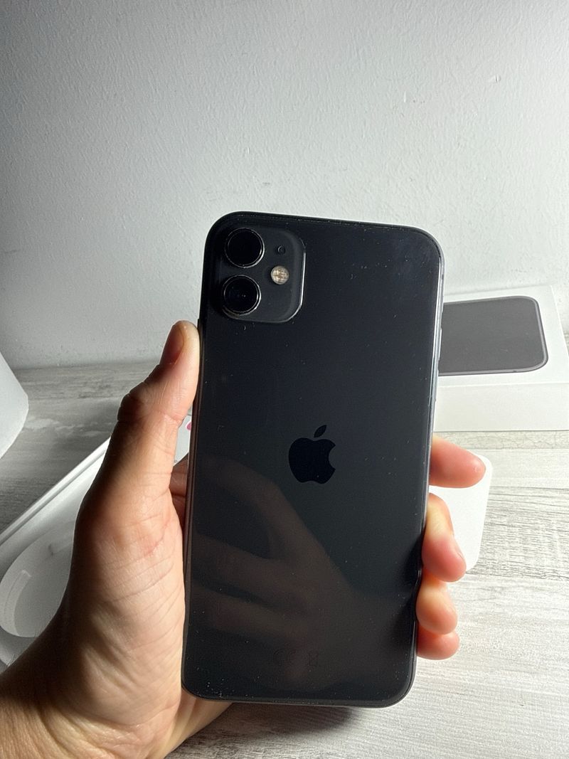iPhone 11 128GB Muy Cuidado | Libre | Funciona Per afbeelding 6