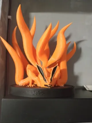 Figura Kurama 9 colas Naruto.