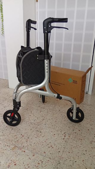 Andador plegable aluminio con ruedas y frenos