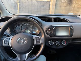 Toyota Yaris 2016