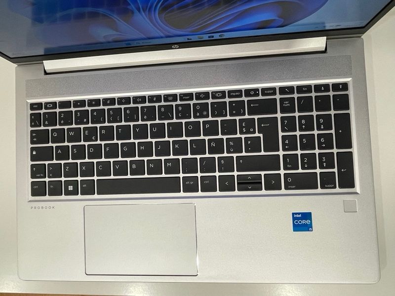 Portátil HP Intel Core 13ª Gen afbeelding 4