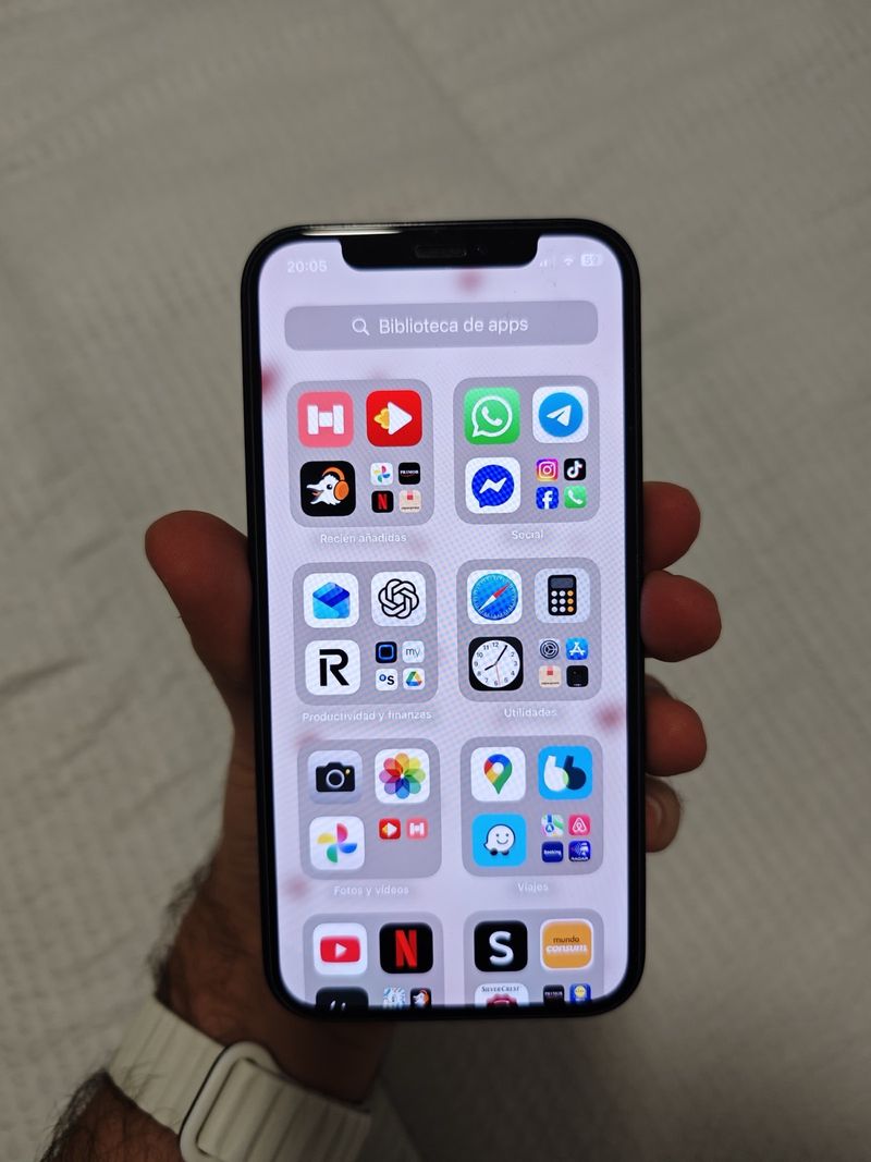 iPhone 12 64GB