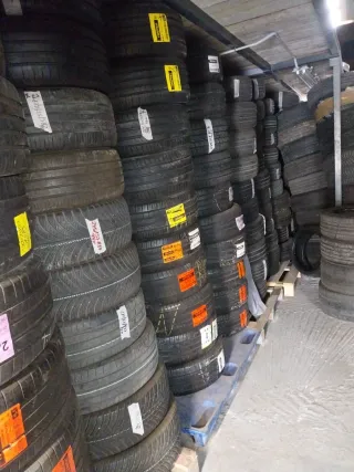 Neumáticos Continental 235/55R19 105V