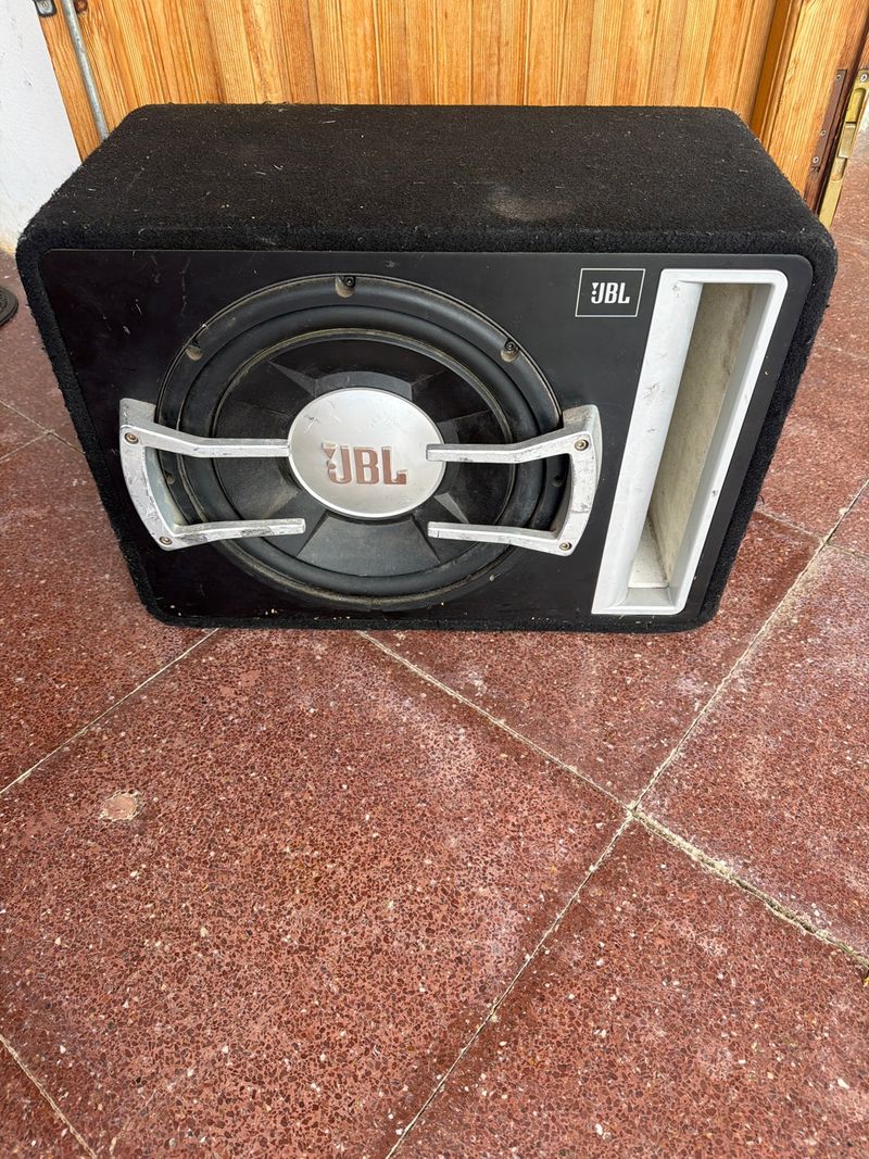 Subwoofer JBL Negro