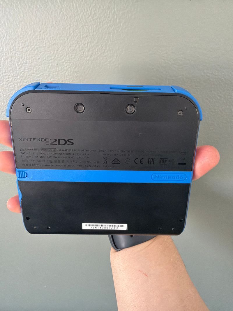 Consola Nintendo 2DS Edición Limitada Azul afbeelding 2
