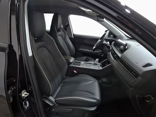 Ebro S400 1.5 DHE HEV Excellence CVT