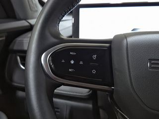 Ebro S400 1.5 DHE HEV Excellence CVT