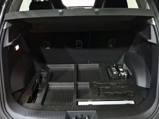 Ebro S400 1.5 DHE HEV Excellence CVT