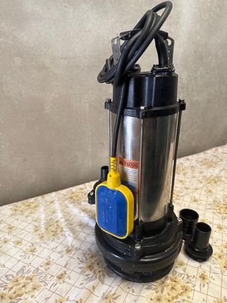 Bomba de água submersível