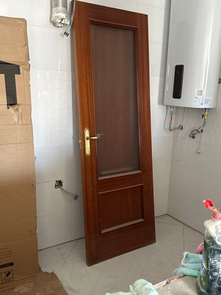 Lote 5 puertas 1 de exterior y una de cristal