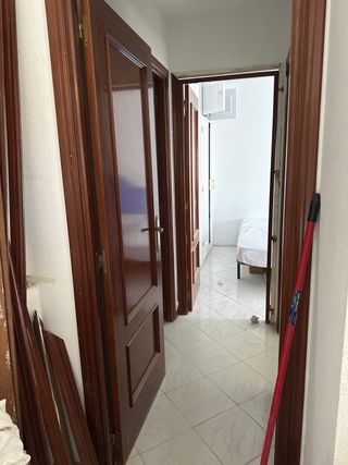 Lote 5 puertas 1 de exterior y una de cristal