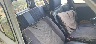 Renault 4 E-TECH 1995