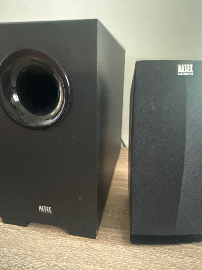 Altavoces Altec Lansing para PC