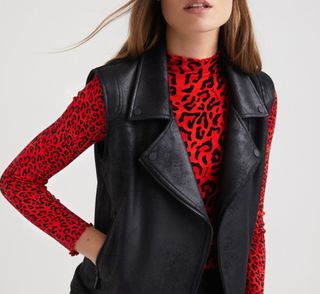 Cazadora Biker Desigual Talla S piel sintética