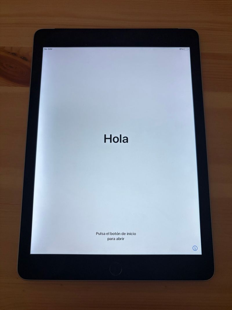 iPad Air 2 16GB Gris espacial con funda