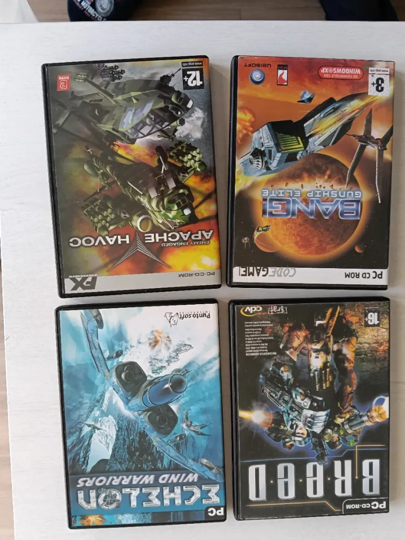 Lote 4 juegos PC: Apache, Bang!, Echelon, Breed