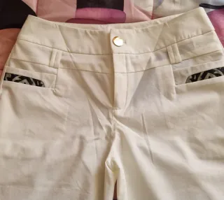 Pantaloni donna