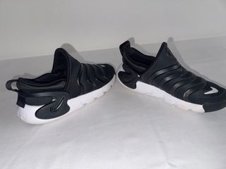 Tenis Nike Dynamo Free Niños Talla 34