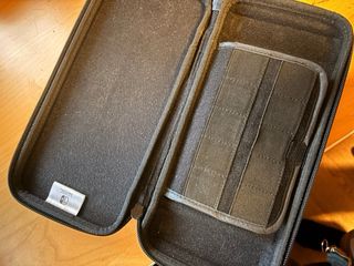 Custodia Nintendo Switch OLED rosso porpora