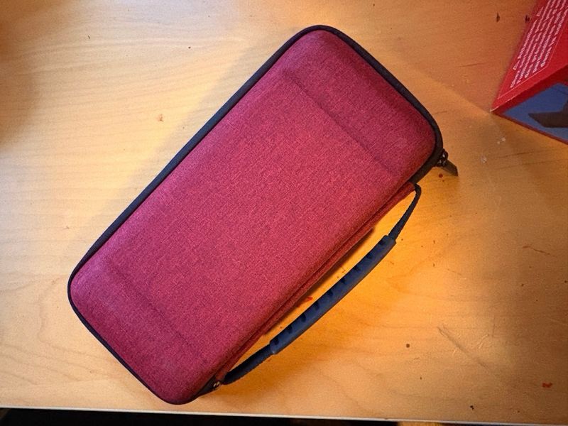 Funda Nintendo Switch OLED rojo púrpura afbeelding 3
