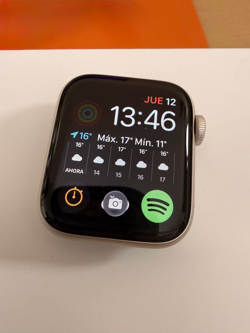 Apple Watch SE 3 40mm Plata GPS afbeelding 3