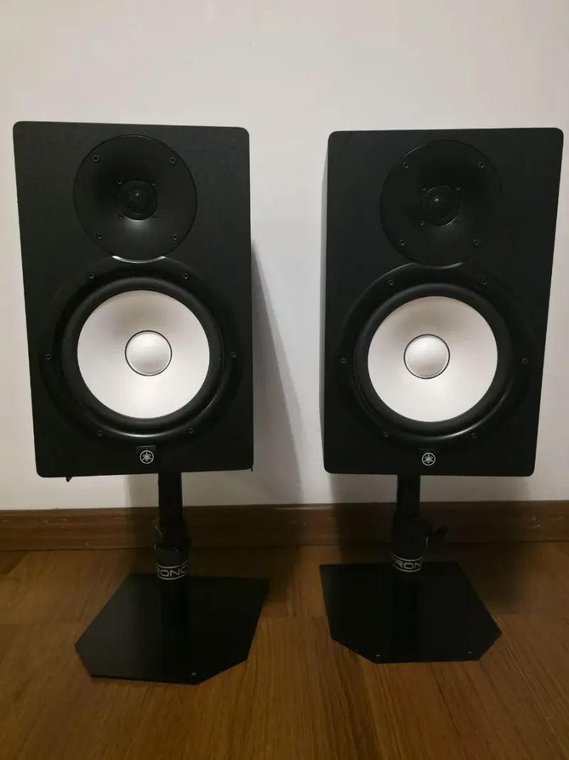 Yamaha SH8 Altaboz en Caja