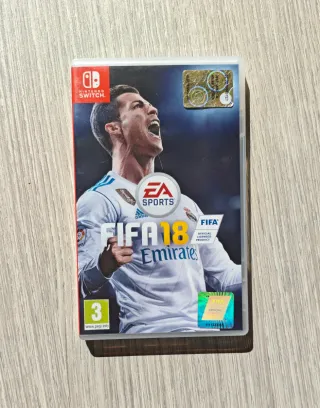 Nintendo Switch + FIFA 18 e accessori