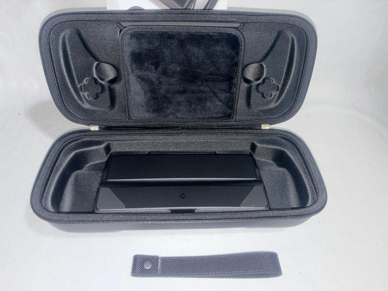 Estuche Rígido Spigen para PlayStation Portal afbeelding 2