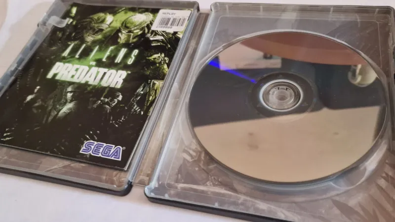 Alien vs Predator (Steelbook)pS3 afbeelding 4
