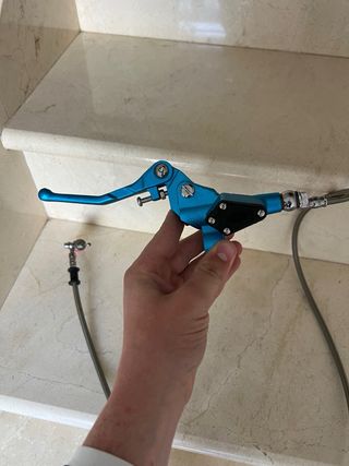 Maneta Embrague Hidráulico  Azul