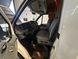 Autocaravana Ford Transit Chausson Flash 02 2008