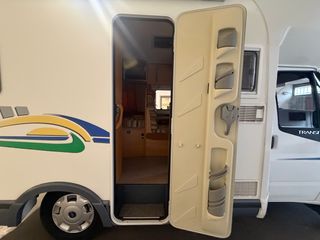 Autocaravana Ford Transit Chausson Flash 02 2008
