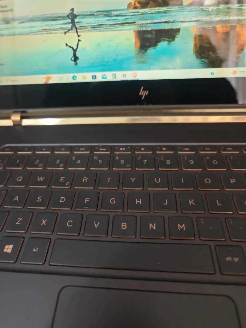 HP Spectre i7 Ordenador Portátil Negro/Dorado afbeelding 3