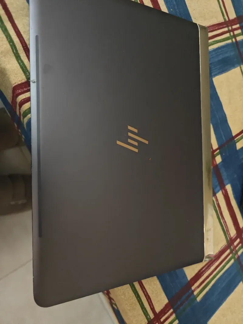 HP Spectre i7 Ordenador Portátil Negro/Dorado afbeelding 4
