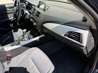 BMW 116i ETIQUETA C TECHO NAVI GARANTIA LIBRO