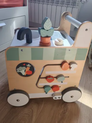 Cocinita correpasillos madera Vertbaudet