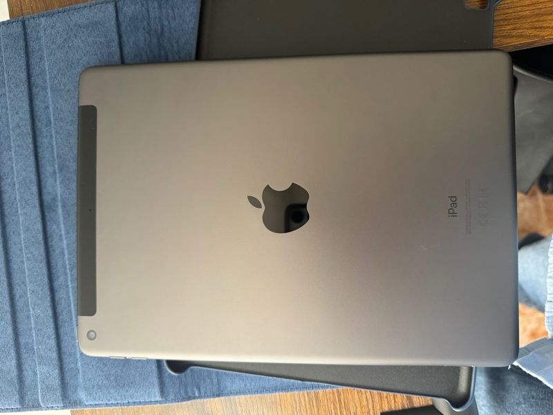 iPad 10.2 8ª Gen 2020 32GB WiFi - Gris espacial afbeelding 3