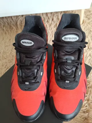 Nike Zapatillas Deportivas Rojas y Negras