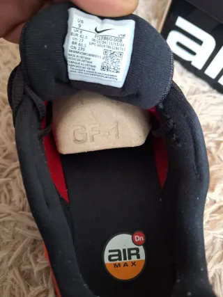 Nike Zapatillas Deportivas Rojas y Negras